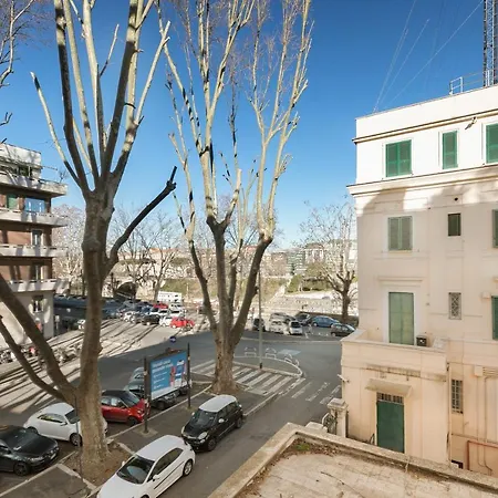 R.C. Giulio Cesare. Loft In Centro-2
